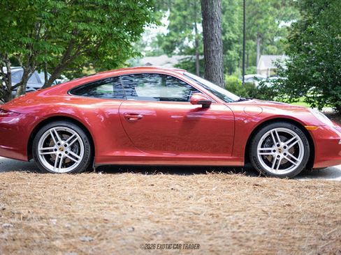 Used 2013 Porsche 911 Carrera RWD image 9