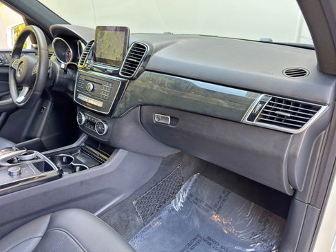 Used 2017 Mercedes-Benz GLE 350 image 14