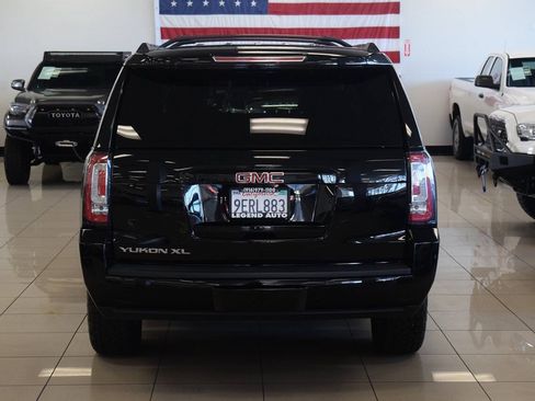 Used 2018 GMC Yukon XL SLT AWD/4WD image 29