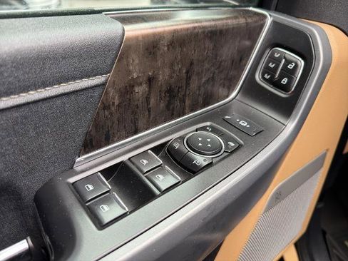 Certified 2024 Ford F250 Lariat w/ Lariat Ultimate Package AWD/4WD image 20