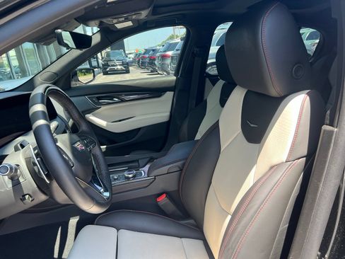 Used 2026 Cadillac CT5 Sport w/ Technology Package RWD image 11