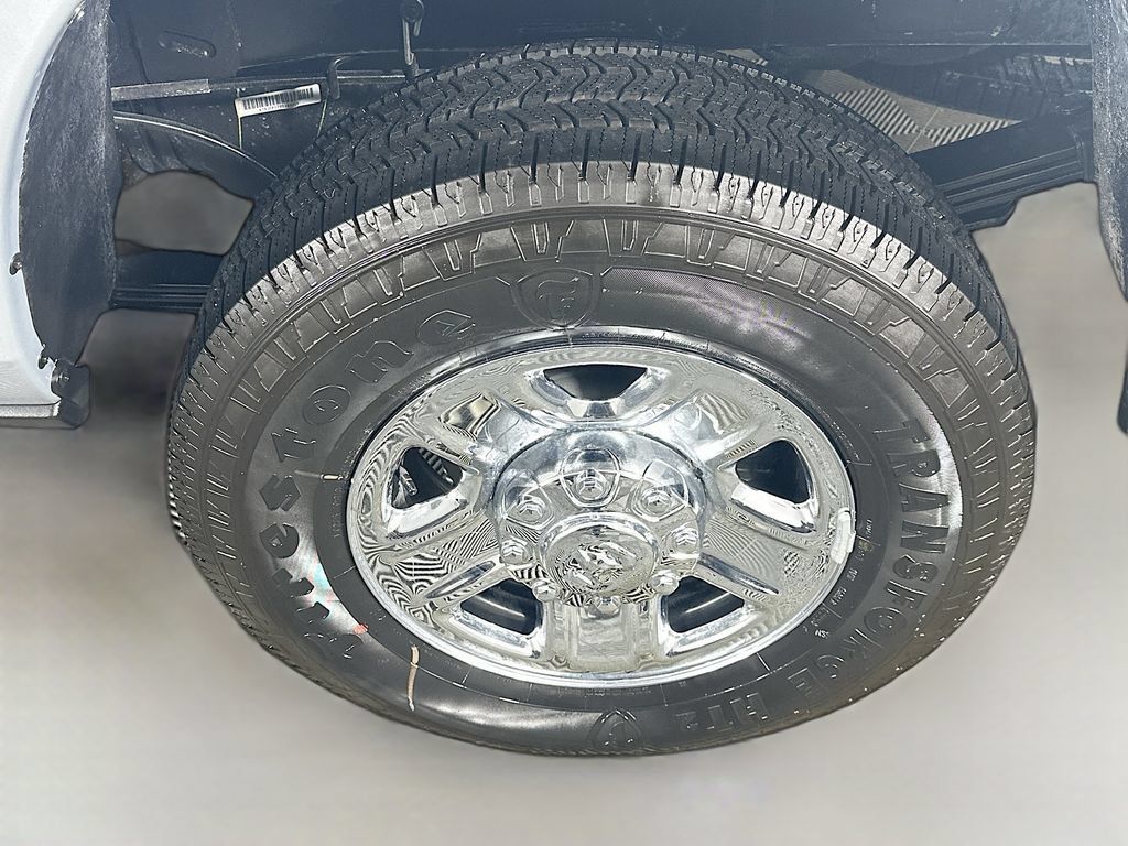 New 2026 RAM 3500 Tradesman w/ Chrome Appearance Group RWD image 16