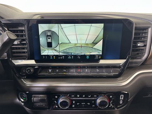 Used 2024 Chevrolet Silverado 3500 High Country w/ High Country Premium Package image 12