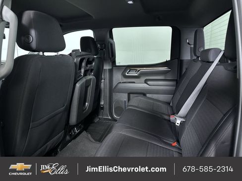 Certified 2025 Chevrolet Silverado 1500 LT image 25