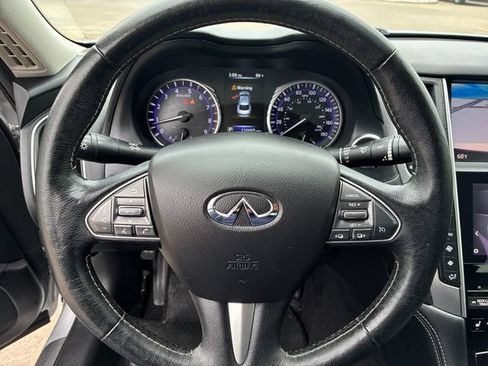 Used 2016 INFINITI Q50 3.0t Premium w/ 3.0T Premium Plus Package RWD image 23
