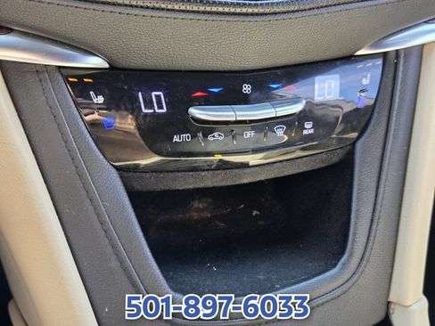 Used 2017 Cadillac XT5 Premium Luxury w/ LPO, Wheel Lock Package AWD/4WD image 21