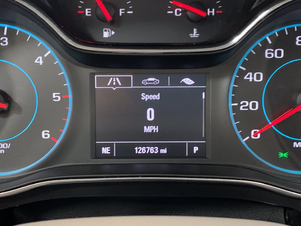 Used 2018 Chevrolet Cruze LT FWD image 29