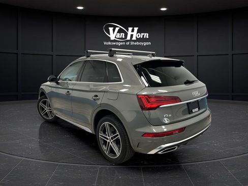 Used 2024 Audi Q5 e Premium w/ Convenience Package AWD/4WD image 5