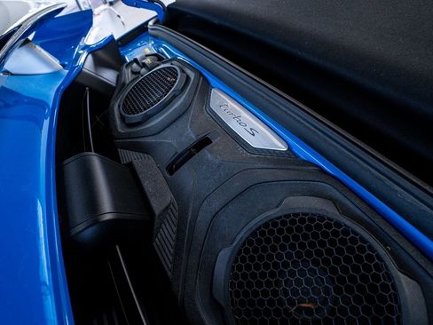 Used 2022 Porsche 911 Turbo S image 63