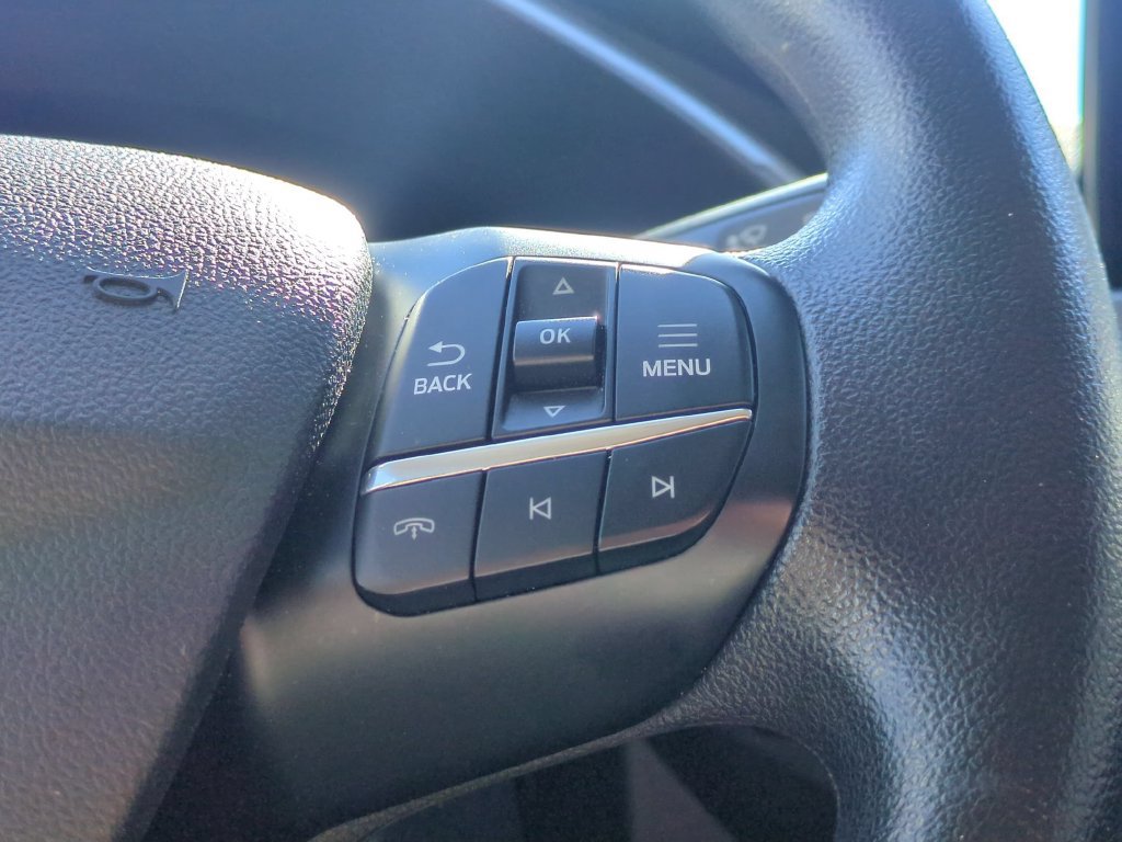 Used 2025 Ford Escape Active AWD/4WD image 18