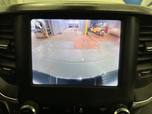 Used 2021 RAM 2500 Big Horn w/ Level 1 Equipment Group AWD/4WD image 24