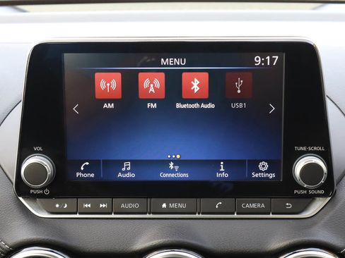Used 2024 Nissan Sentra SV FWD image 22