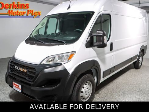 Used 2023 RAM ProMaster 2500 FWD image 1