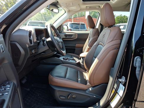 Used 2025 Ford Bronco Sport Outer Banks w/ Outer Banks Tech Package+ AWD/4WD image 14