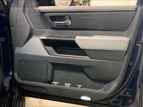 Used 2024 Toyota Sequoia Limited image 22