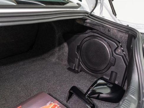 Used 2022 Ford Mustang Shelby GT500 w/ Carbon Fiber Track Pack image 39