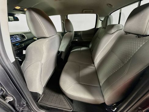 Used 2023 Toyota Tacoma SR5 RWD image 20