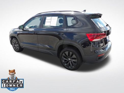 Used 2024 Volkswagen Taos S FWD image 8