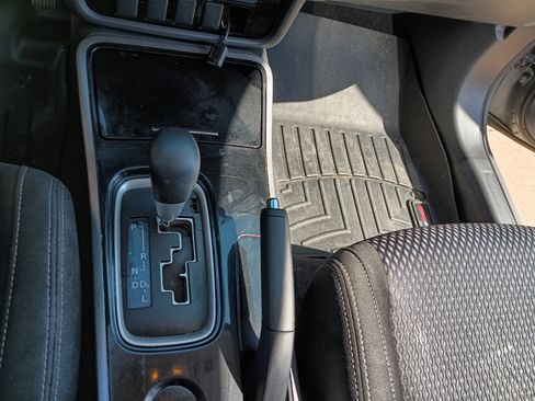 Used 2018 Mitsubishi Outlander ES image 29