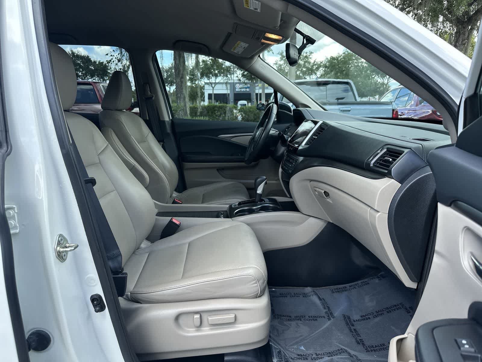 Used 2017 Honda Ridgeline RTL-T image 17