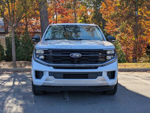 New 2025 Ford Expedition Platinum w/ Platinum Ultimate Package image 7