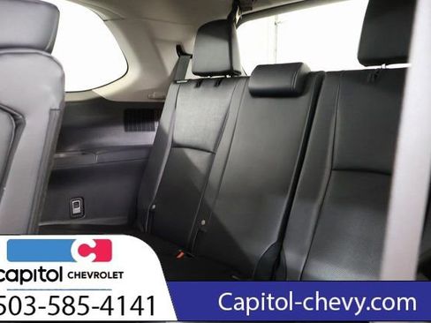 Used 2024 Toyota Grand Highlander XLE image 30