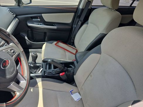 Used 2017 Subaru Crosstrek 2.0i Premium AWD/4WD image 16
