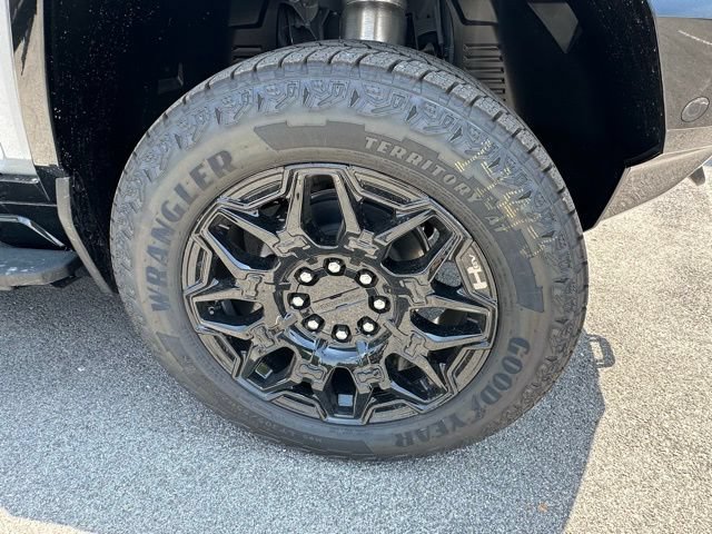New 2025 GMC Hummer EV 2X AWD/4WD image 3