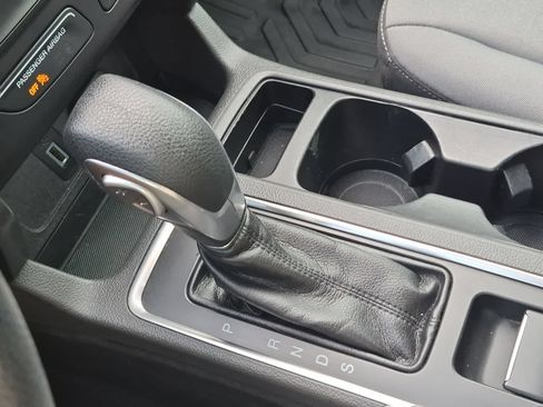 Used 2017 Ford Escape S FWD image 31