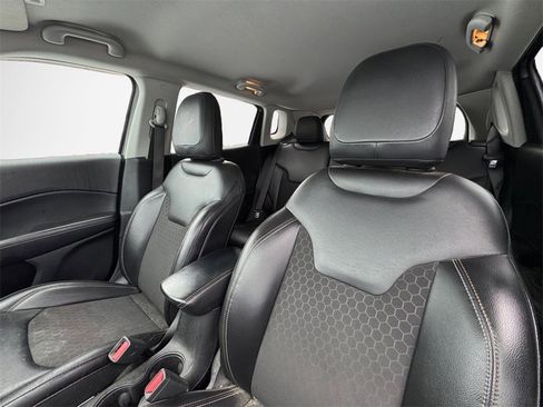 Certified 2018 Jeep Compass Latitude w/ Popular Equipment Group image 24