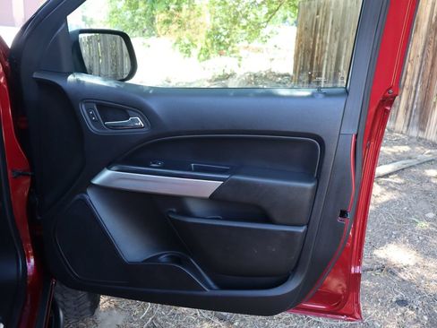 Used 2020 Chevrolet Colorado ZR2 AWD/4WD image 26