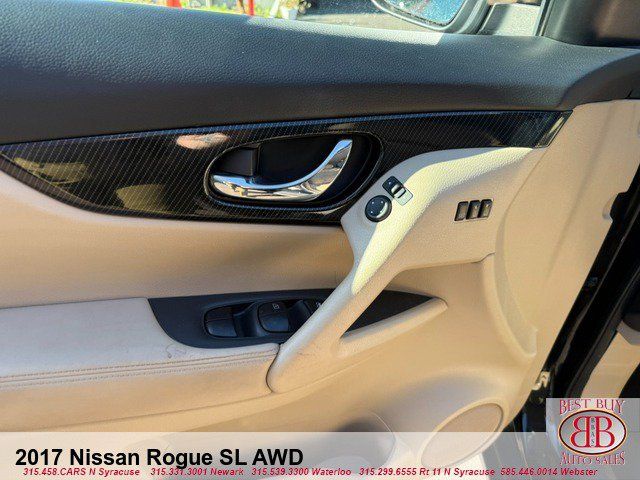 Used 2017 Nissan Rogue SL w/ SL Premium Package AWD/4WD image 16