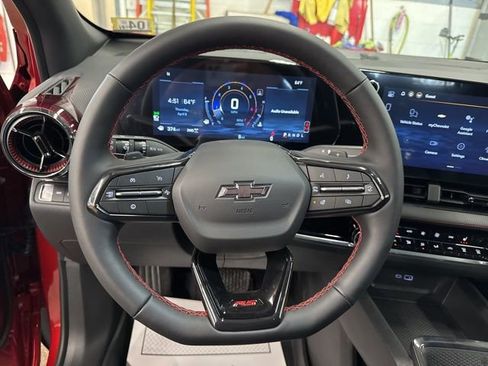 New 2026 Chevrolet Equinox RS w/ Safety and Technology Package AWD/4WD image 12