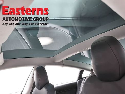 Used 2018 Tesla Model 3 Long Range image 28