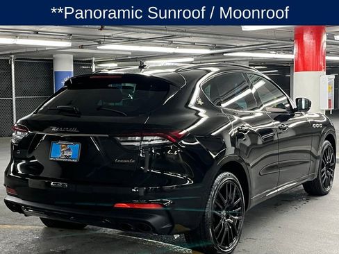 Used 2021 Maserati Levante image 6