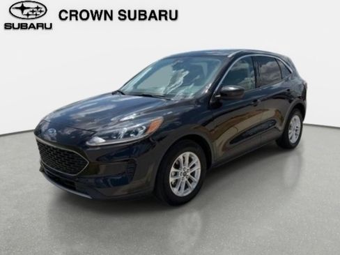 Used 2021 Ford Escape SE FWD image 1