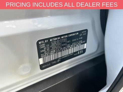 Used 2023 Mitsubishi Outlander SEL FWD image 15