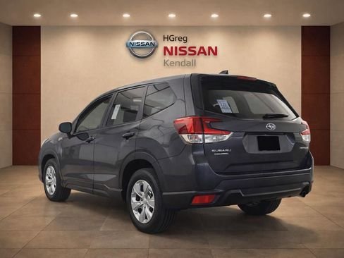 Used 2022 Subaru Forester image 6