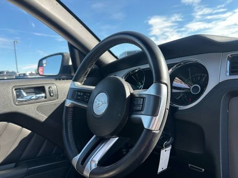 Used 2014 Ford Mustang Premium RWD image 19