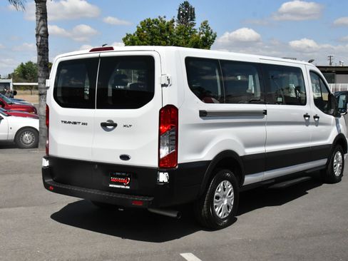 Used 2023 Ford Transit 350 XLT RWD image 8