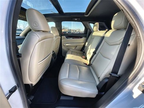 Used 2018 Cadillac XT5 Premium Luxury image 26