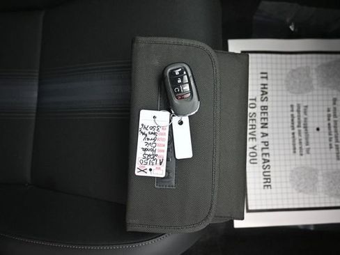 Used 2025 Honda Civic Sport image 11