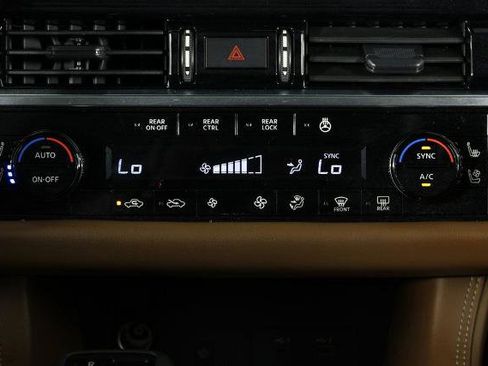 Certified 2023 Nissan Pathfinder Platinum image 19