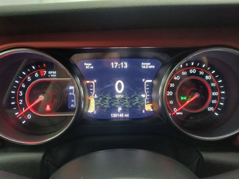 Used 2020 Jeep Gladiator Rubicon AWD/4WD image 16