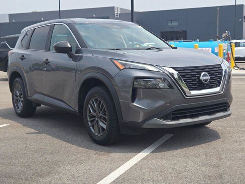 Used 2023 Nissan Rogue S FWD image 3