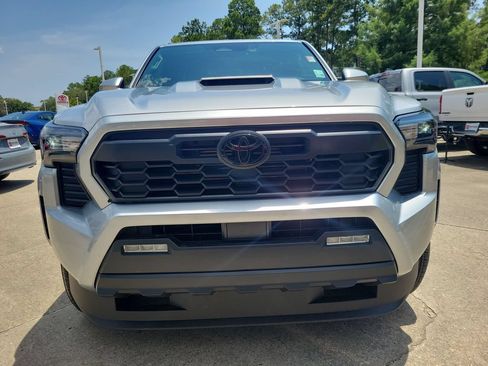 Used 2026 Toyota Tacoma TRD Sport RWD image 4