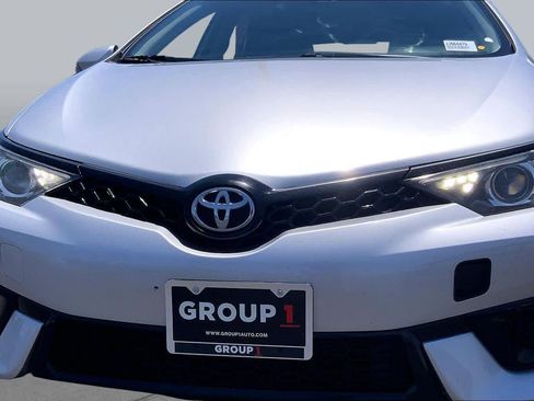 Used 2018 Toyota Corolla iM FWD image 30