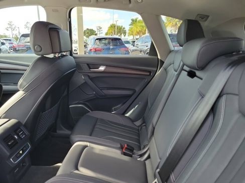 Certified 2023 Audi Q5 e Premium Plus w/ Premium Plus Package image 11