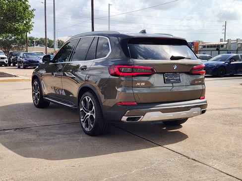 Used 2022 BMW X5 xDrive40i w/ Executive Package AWD/4WD image 8