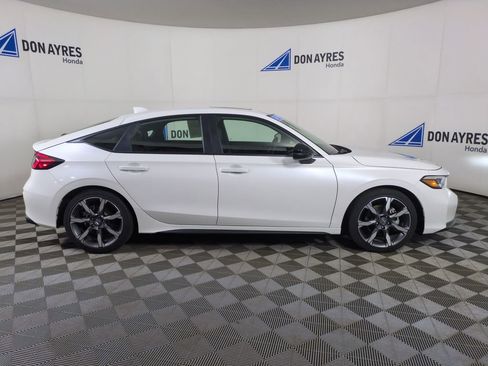 Used 2025 Honda Civic Sport Touring image 10
